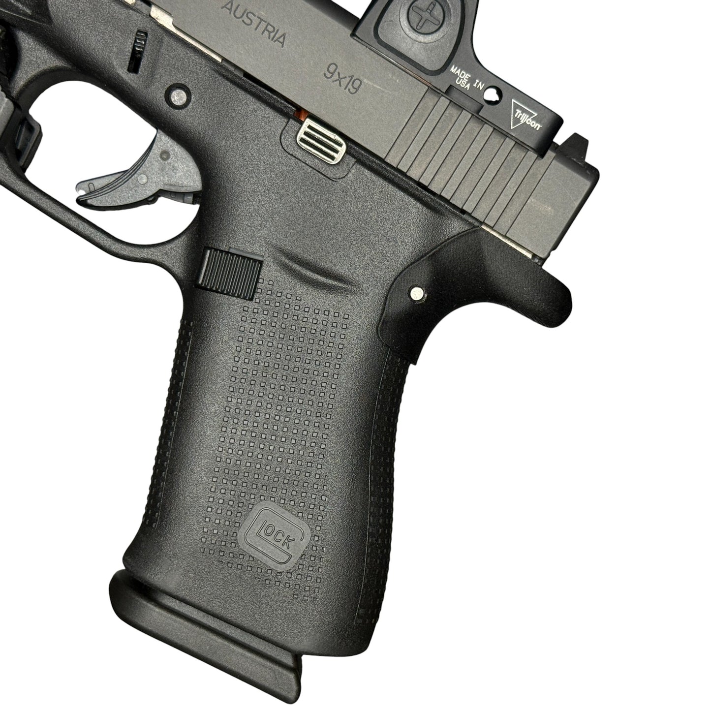 Rapid Engineering Inc. chopped backstrap beavertail grip for Glock 43X & 48, side view showing improved grip angle for better control