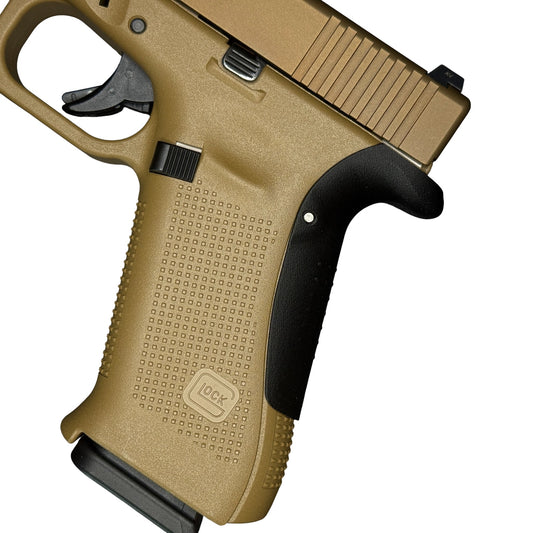 Rapid Engineering Inc. large backstrap beavertail for Glock 19X,17,45,22,31,34,35,37,47 Gen 4 & 5, showing improved grip angle and beavertail