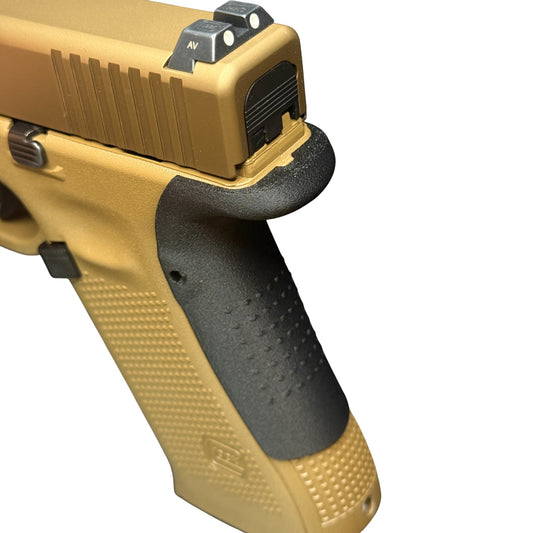 Rapid Engineering Inc. large backstrap beavertail for Glock 19X,17,45,22,31,34,35,37,47 Gen 4 & 5, showing improved grip angle and beavertail close up