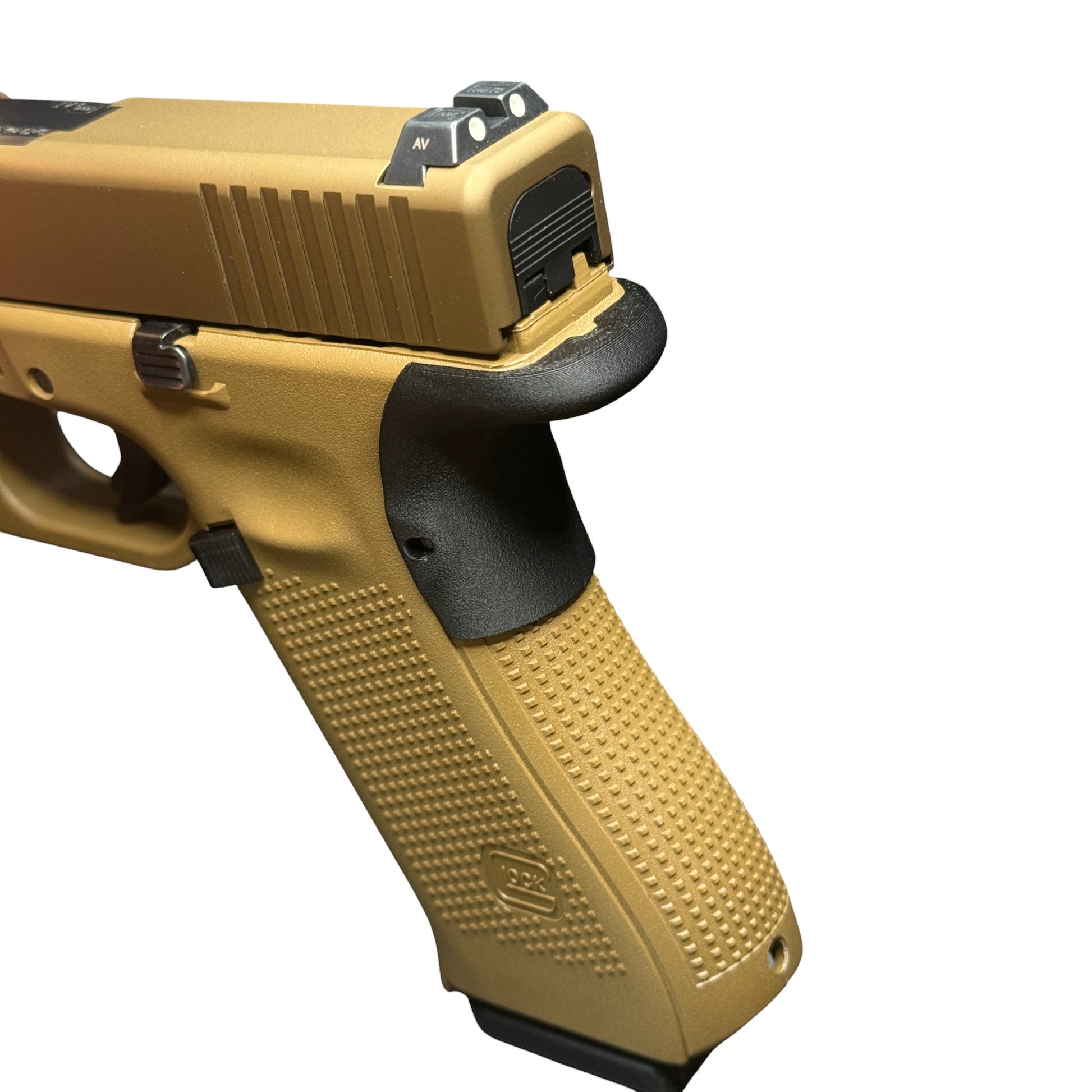 Rapid Engineering Inc. chopped backstrap beavertail for Glock 19X,17,45,22,31,34,35,37,47 Gen 4 & 5, showing improved grip angle and beavertail close up