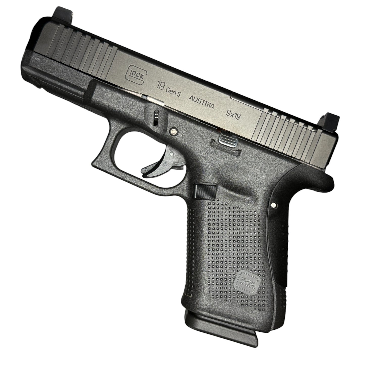 Rapid Engineering Inc. large backstrap beavertail for Glock 19, 23, 44, & 49 Gen 4 & 5, showing improved grip angle and beavertail