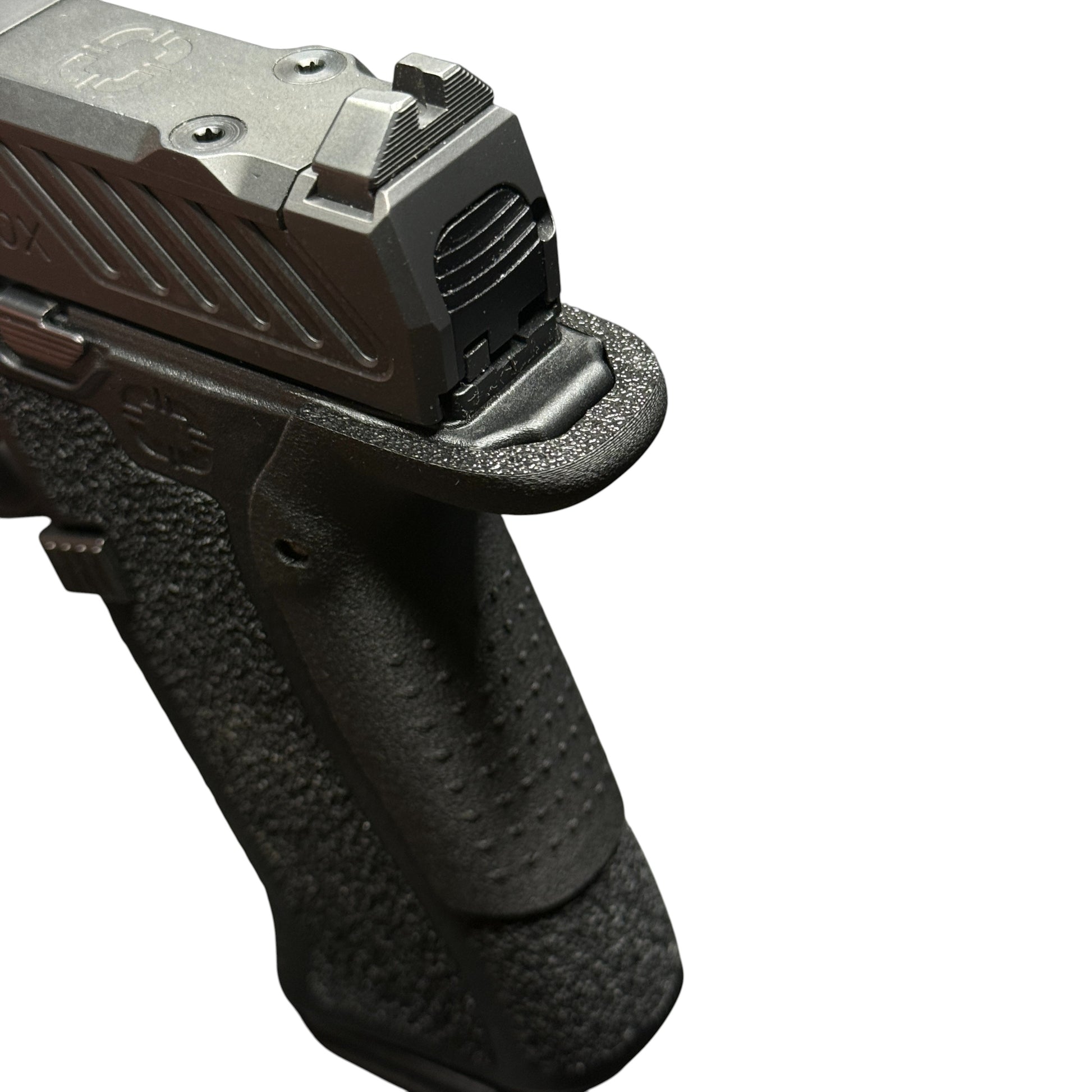 Rapid Engineering Inc. medium backstrap beavertail grip for Shadow Systems CR920X, close up angled view showing rounded beavertail